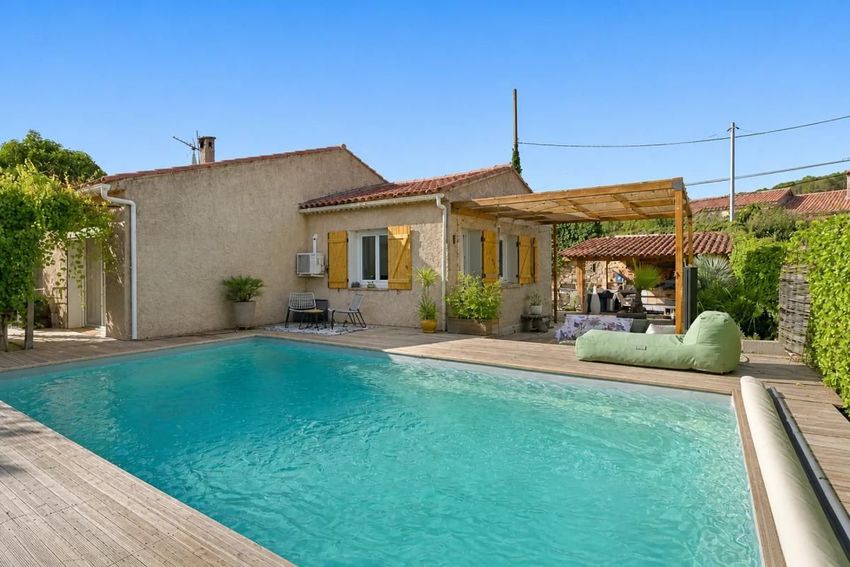 Image Piscine à  maison individuelle de Pignans