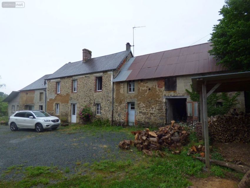 Image Façade à  maison individuelle de Saint-Sauveur-Villages
