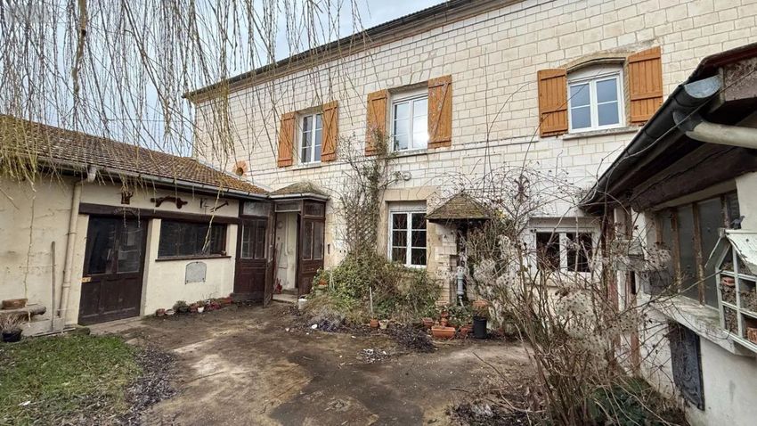 Image Façade à  maison individuelle de Juvigny