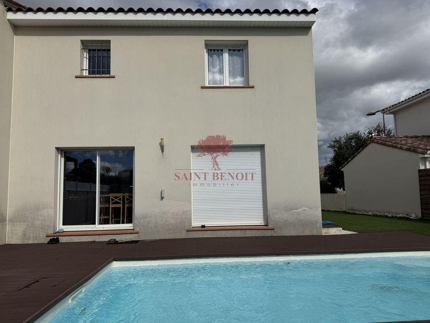 Image Piscine à  maison individuelle de Saint-André-de-Sangonis