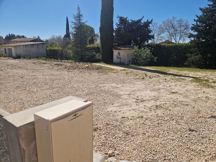 Image de terrain à Saint-Cannat