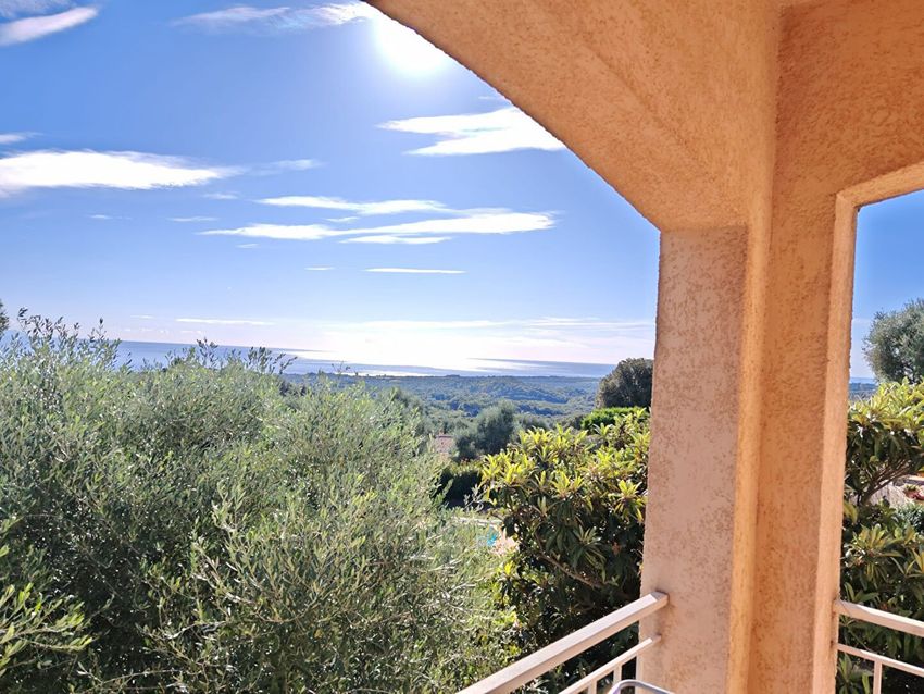 Image Terrasse à  maison individuelle de Cervione