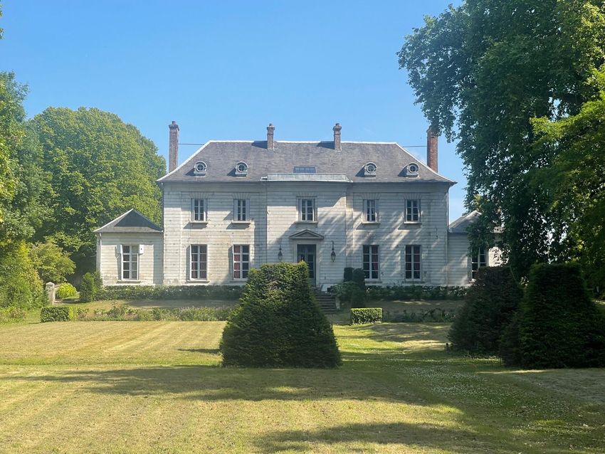 Image Façade à  propriété agricole de Lanchères