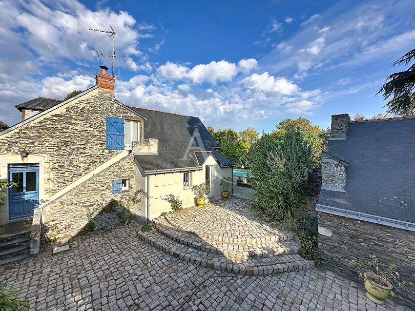 Image Façade à  maison individuelle de Les Garennes sur Loire
