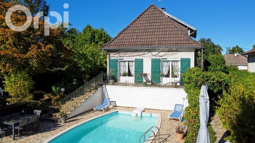 Image Piscine à  maison individuelle de Rilhac-Rancon