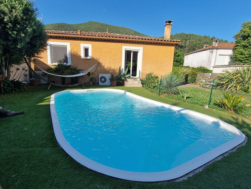 Image Piscine à  maison individuelle de Le Martinet