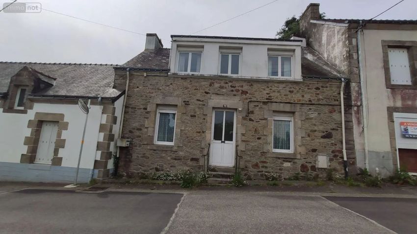 Image Façade à  maison individuelle de Baud