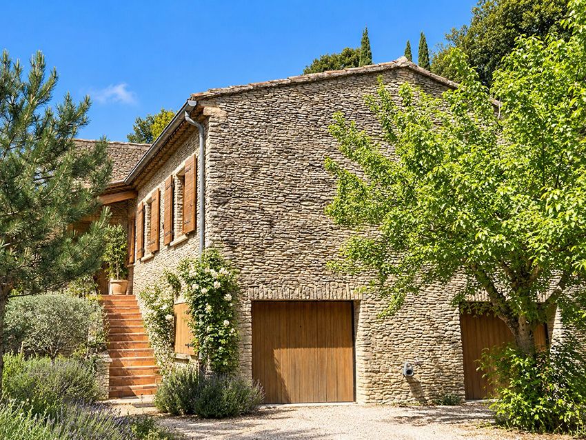 Image Façade à  maison individuelle de Maubec