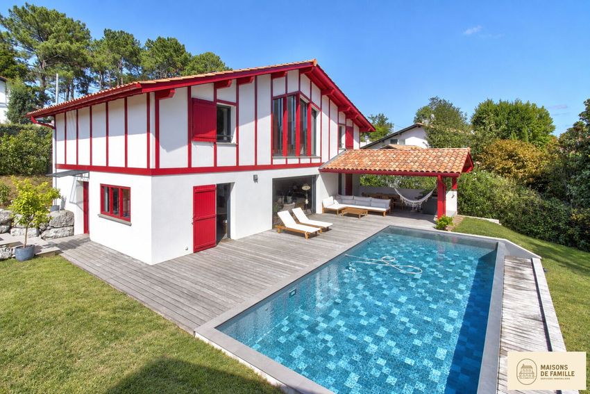 Image Piscine à  maison individuelle de Arcangues