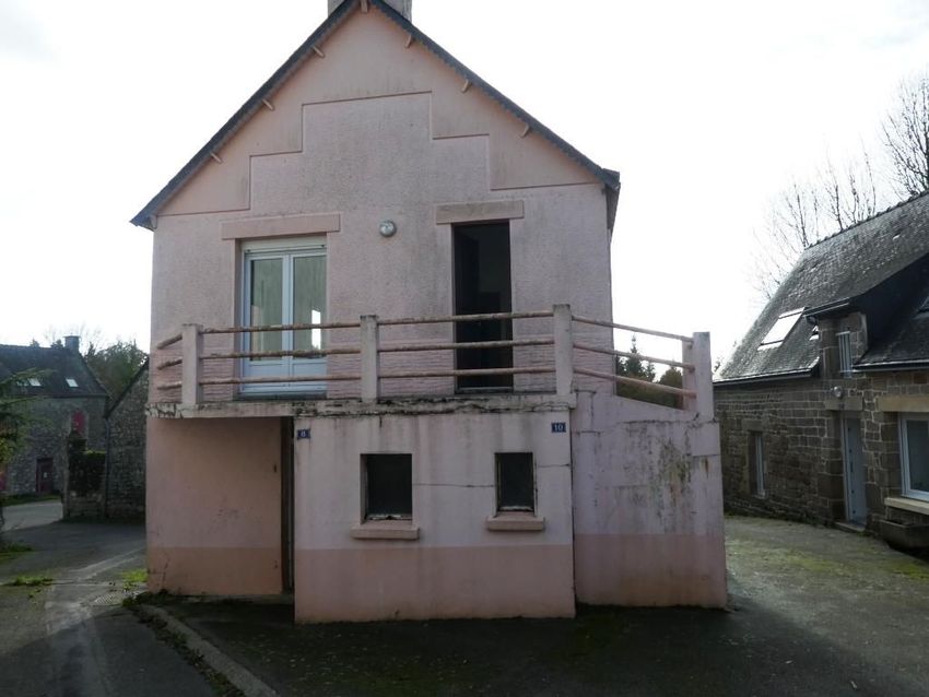 Image Façade à  maison individuelle de Langoëlan