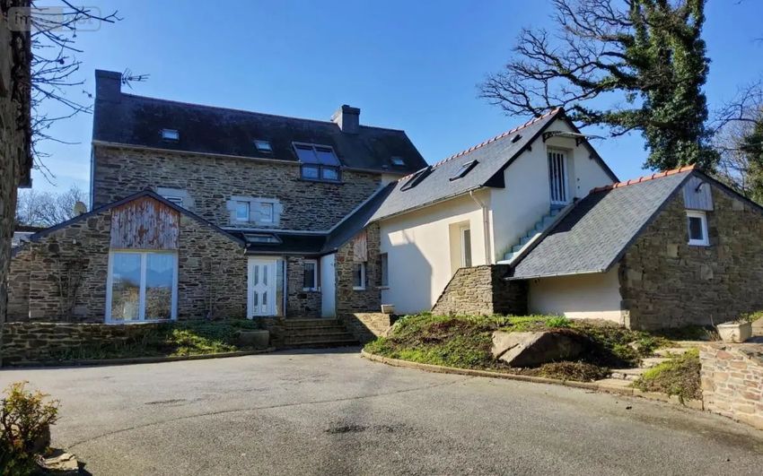 Image Façade à  maison individuelle de Treffrin