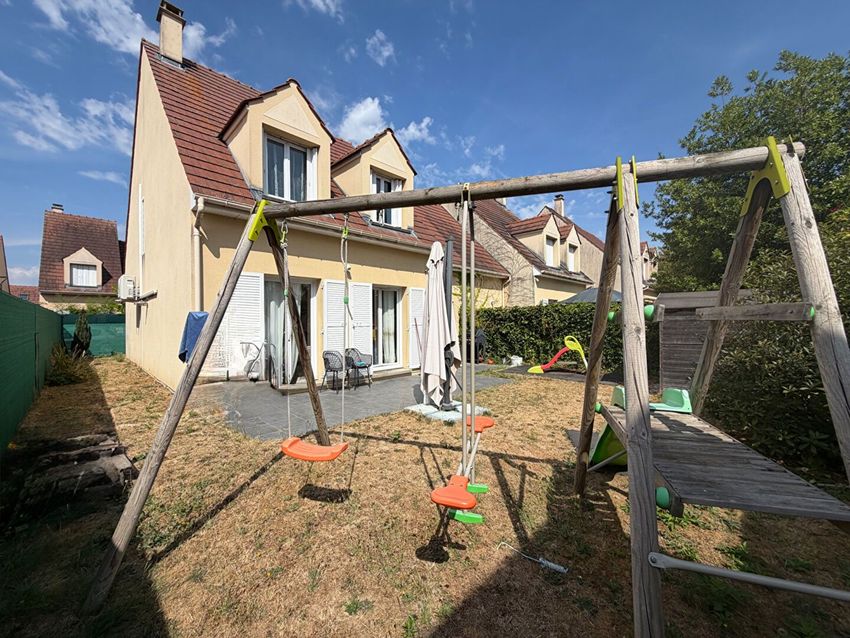 Image de  maison mitoyenne à Savigny-le-Temple