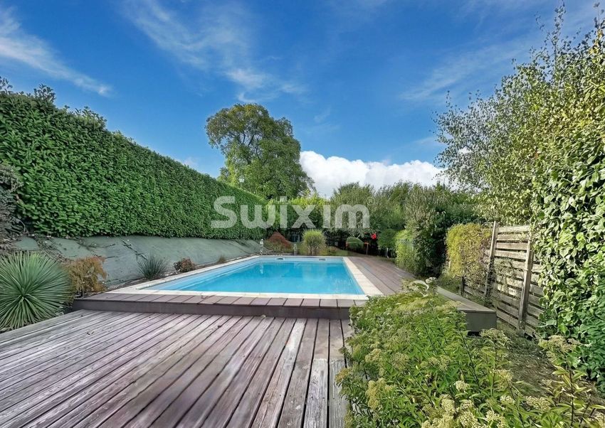 Image Piscine à  maison individuelle de Saint-Cergues