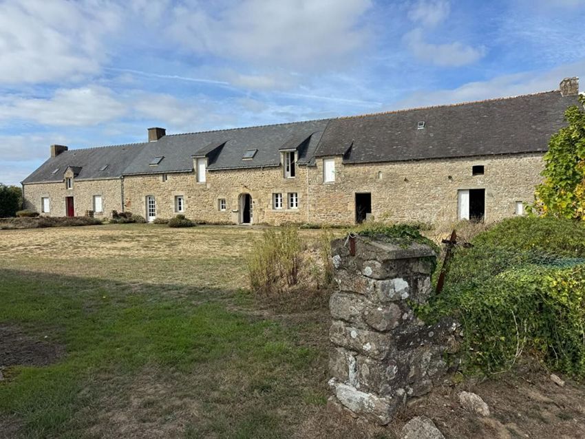 Image Façade à  propriété agricole de Brech