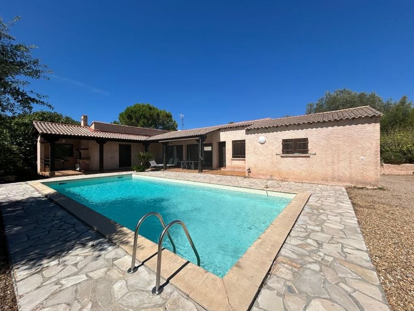 Image Piscine à  maison individuelle de Lorgues