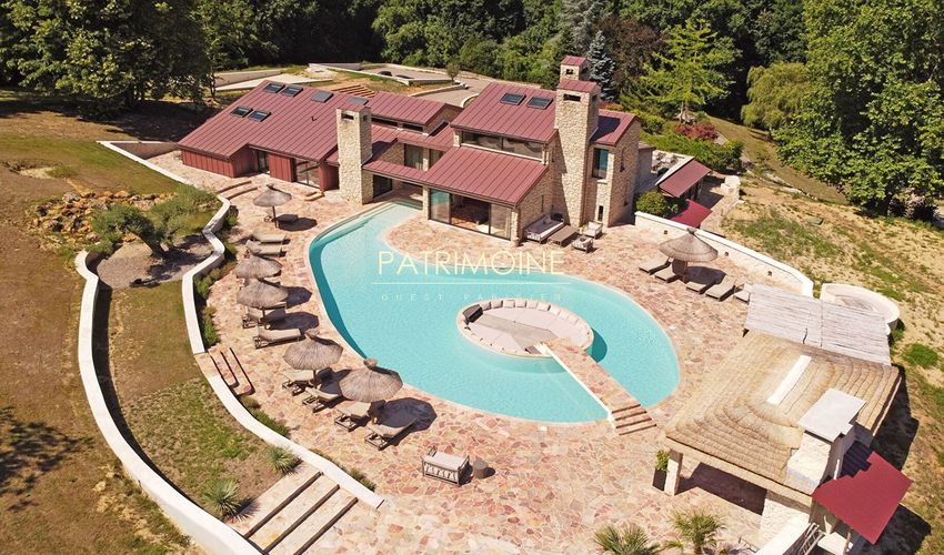 Image Piscine à  maison individuelle de Milon-la-Chapelle