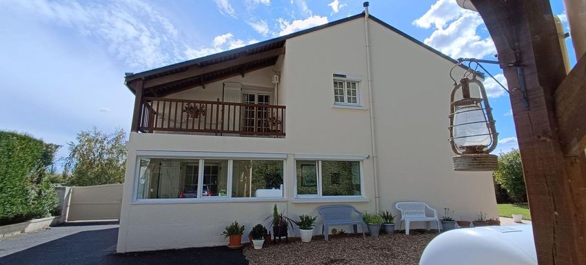 Image Façade à  maison individuelle de Cinais