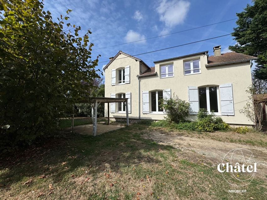 Image Façade à  propriété agricole de Fontaine-Chaalis