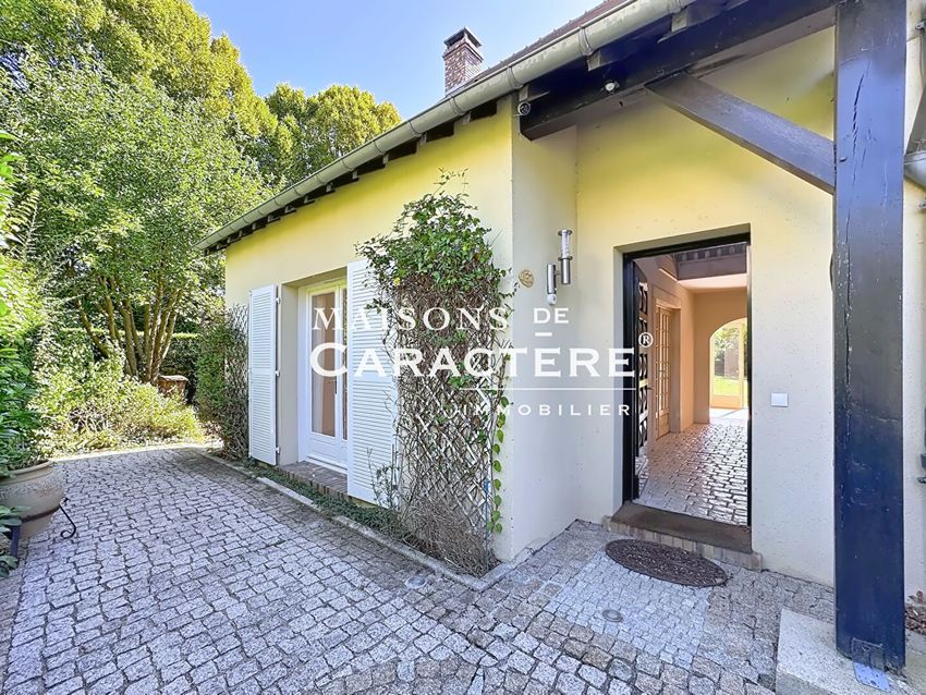 Image Façade à  maison individuelle de Chavenay