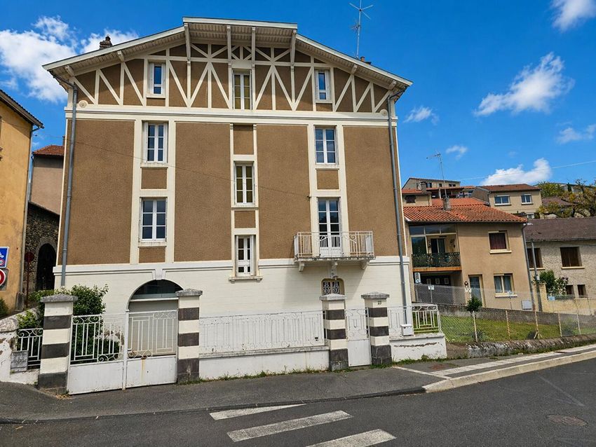 Image Façade à  maison individuelle de Ceyrat