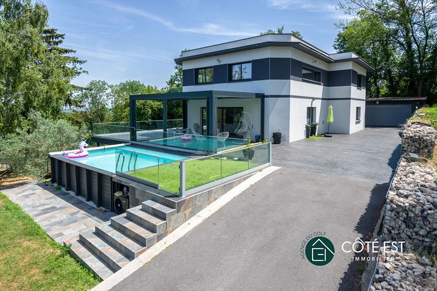 Image Piscine à  villa de Thorigny-sur-Marne