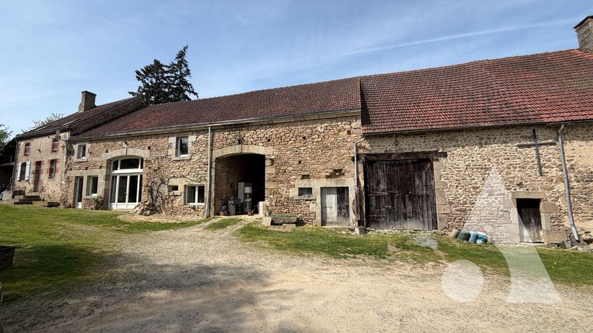 Image Façade à  maison individuelle de Roches
