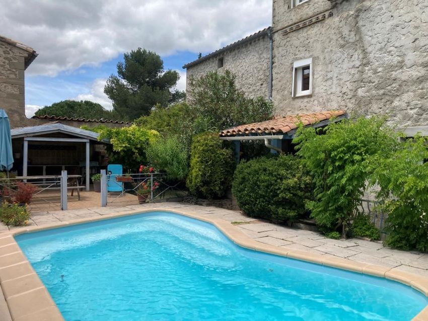 Image Piscine à  maison de village de Carcassonne