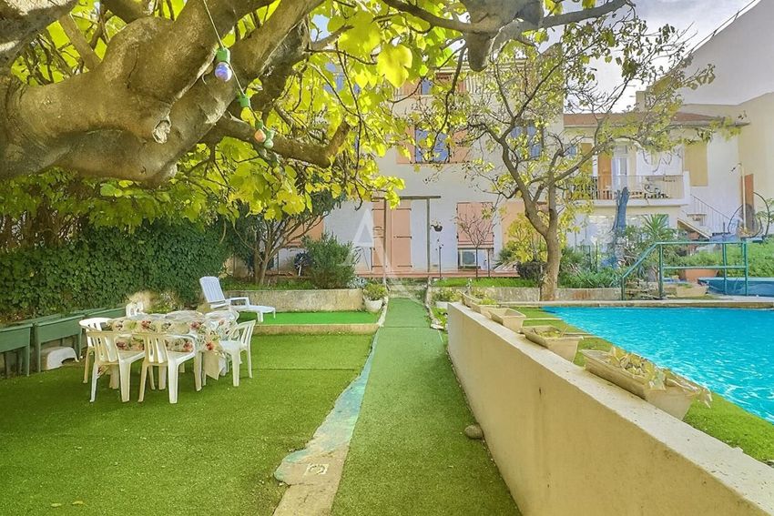 Image Jardin à  maison mitoyenne de Marseille 4e Arrondissement
