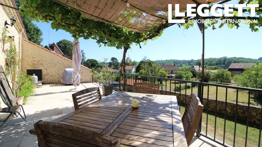 Image Terrasse à  maison individuelle de Mauzac-et-Grand-Castang