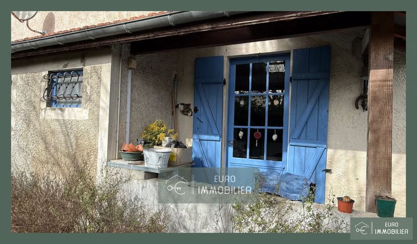 Image Façade à  maison individuelle de Sore