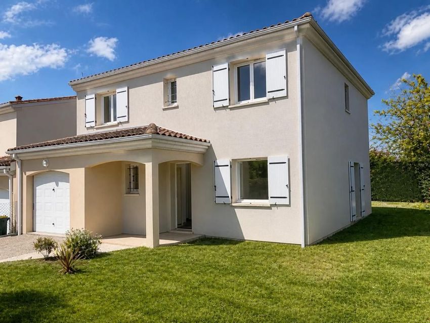 Image Façade à  maison individuelle de La Réole
