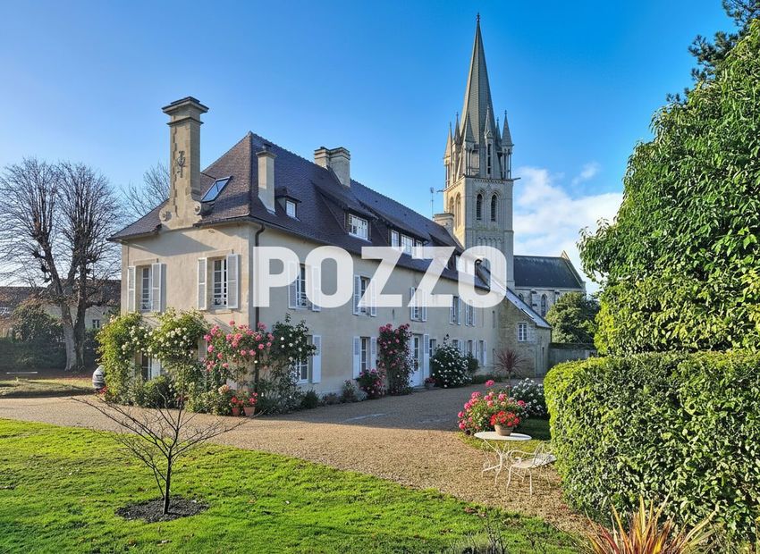 Image Façade à  maison de maître de Douvres-la-Délivrande
