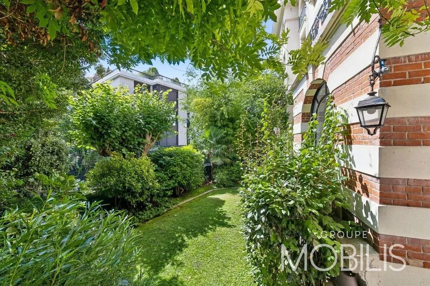 Image Jardin à  maison individuelle de Neuilly-sur-Seine
