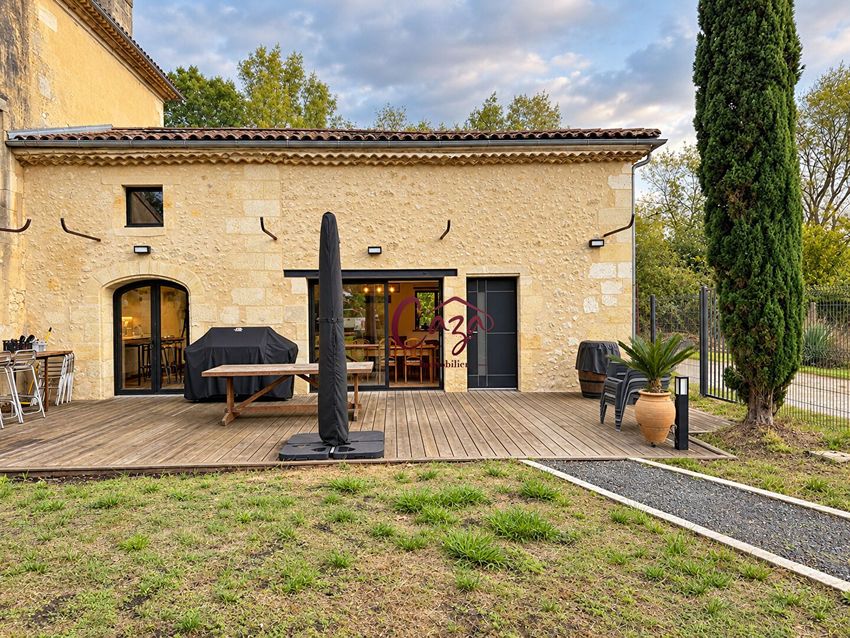 Image Façade à  maison mitoyenne de Bonnetan