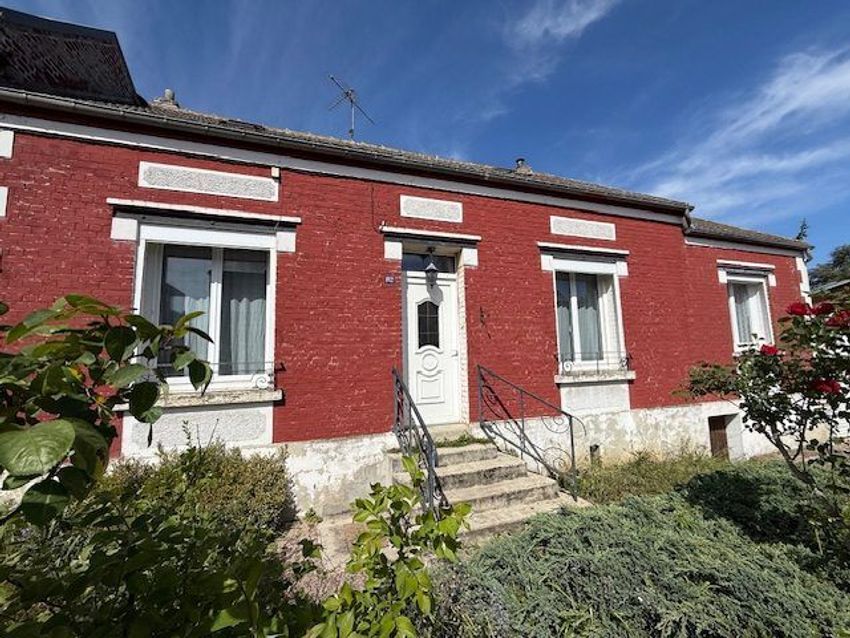 Image Façade à  maison individuelle de Charmes