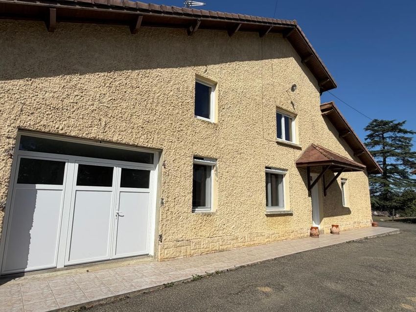 Image Façade à  maison individuelle de Aignan
