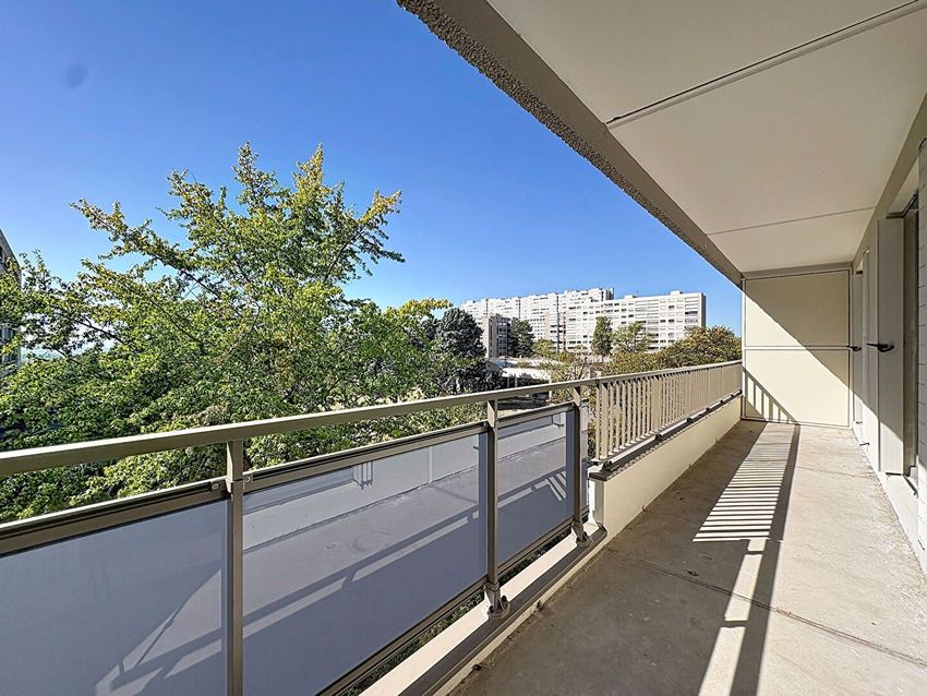 Image Terrasse à appartement de Caluire-et-Cuire