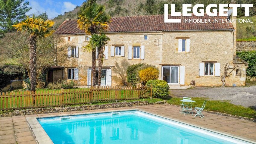 Image Piscine à  maison individuelle de Sarlat-la-Canéda