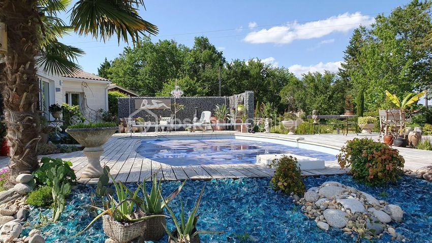 Image Piscine à  maison individuelle de Saint-Aigulin