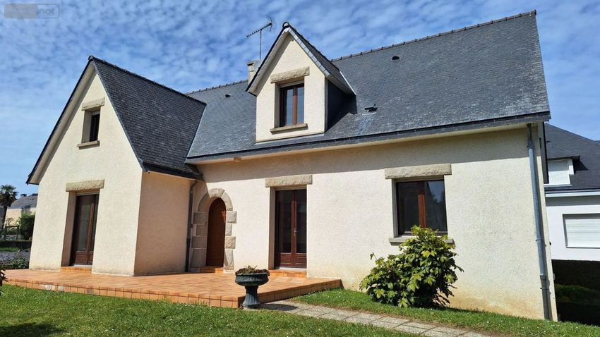 Image Façade à  maison individuelle de Ernée