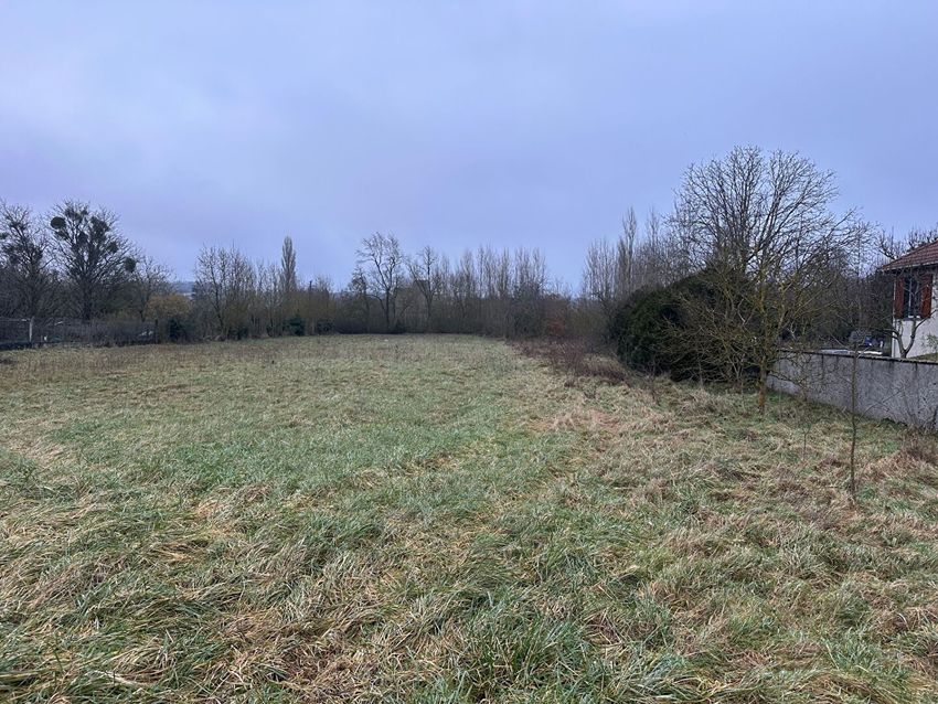 Image de terrain à Naveil