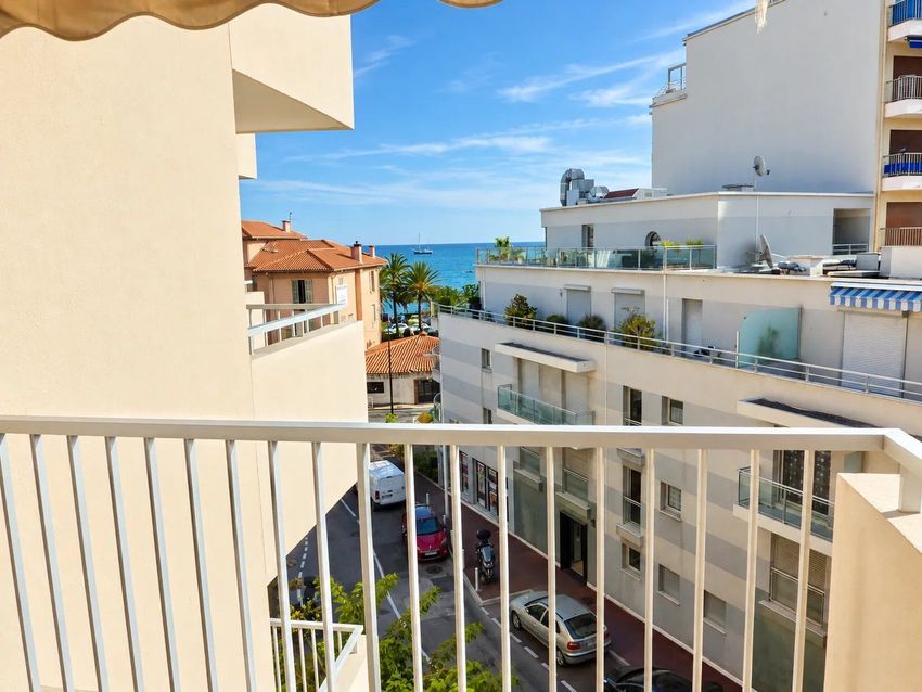 Image Terrasse à appartement de Antibes