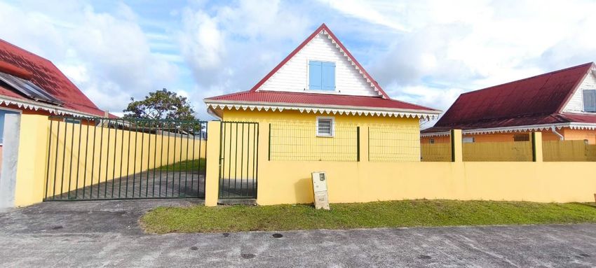 Image Façade à  villa de Le Morne-Rouge