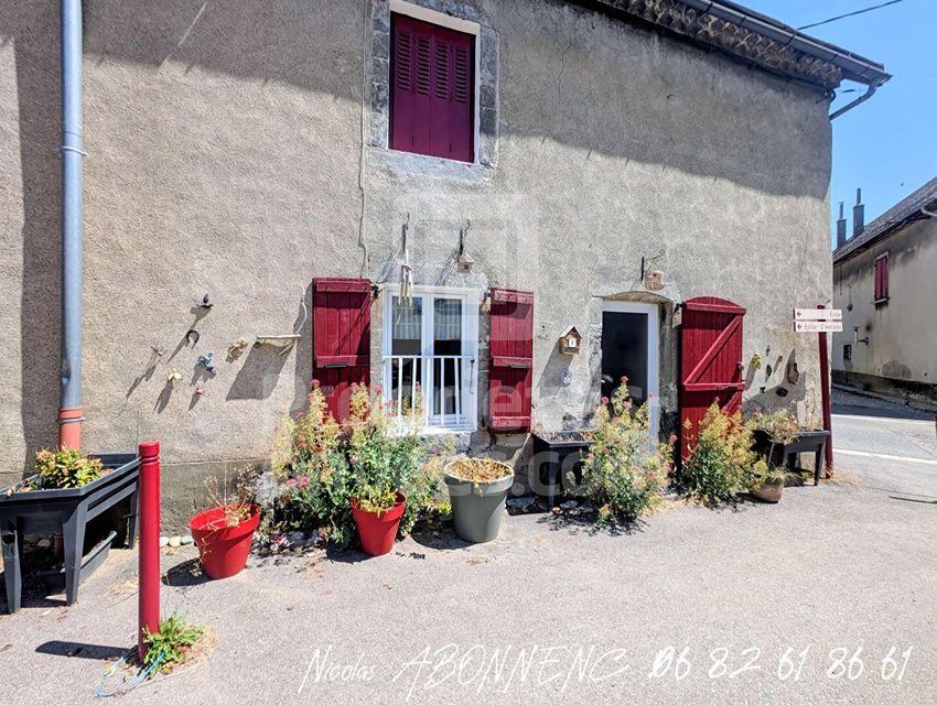 Image Façade à  maison individuelle de Pierre-Châtel