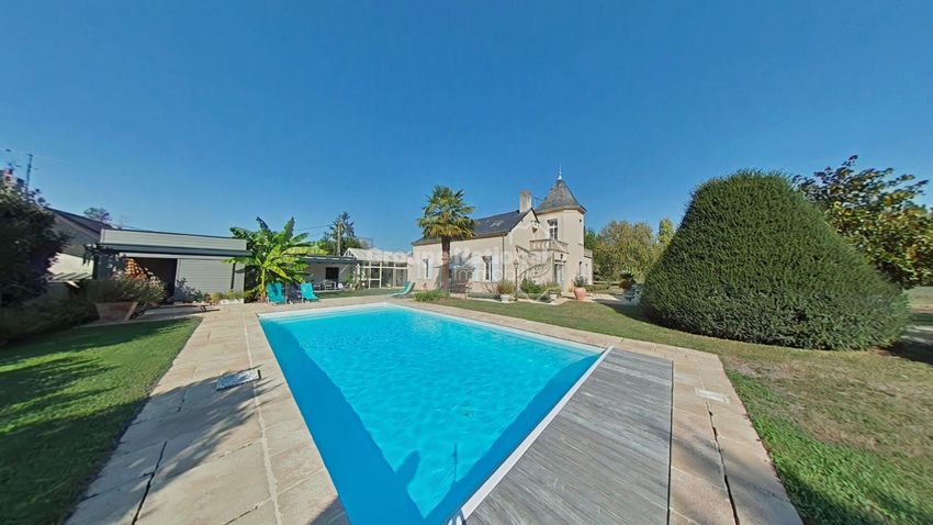 Image Piscine à  maison individuelle de Doué-en-Anjou