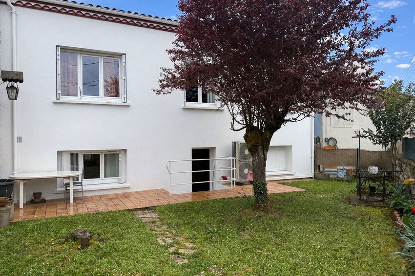 Image Façade à  maison mitoyenne de Villeneuve-sur-Lot