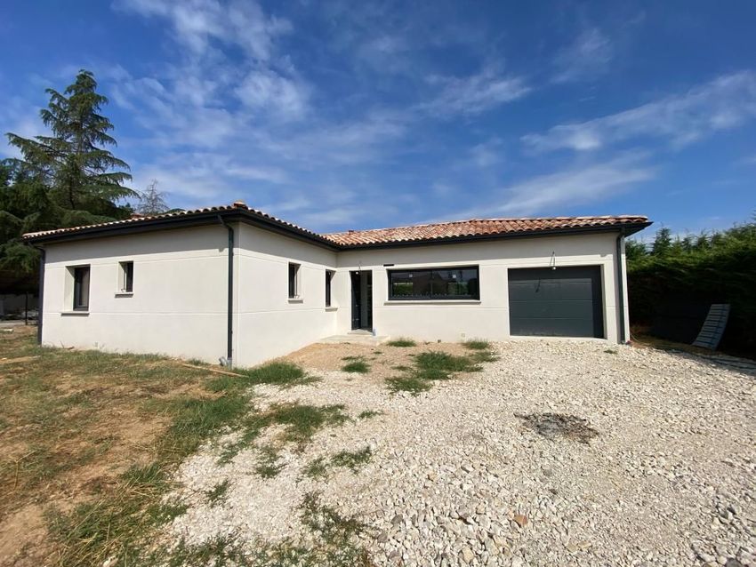 Image Façade à  maison individuelle de Montbartier