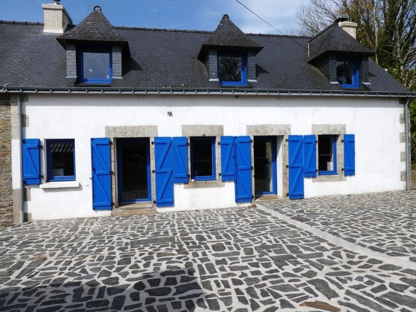 Image Façade à  maison individuelle de Sainte-Brigitte