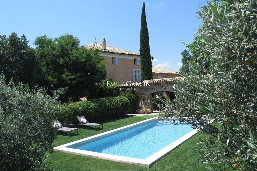 Image Piscine à  maison individuelle de Valensole