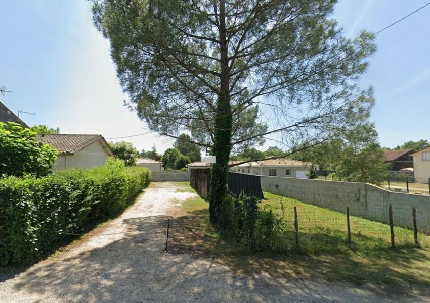 Image de terrain à Saint-Seurin-sur-l'Isle
